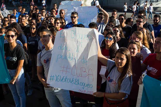 El avispero contra el bloqueo ocurrió este lunes, a solo nueve días de que la Isla presente nuevamente el Informe sobre la Resolución 70/5 de la Asamblea General de las Naciones Unidas