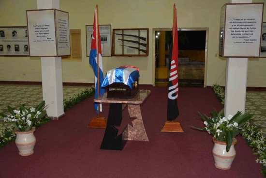 Las cenizas del Líder de la Revolución descansaron este viernes en el Parque Museo Ñico López, otrora Cuartel Carlos Manuel de Céspedes