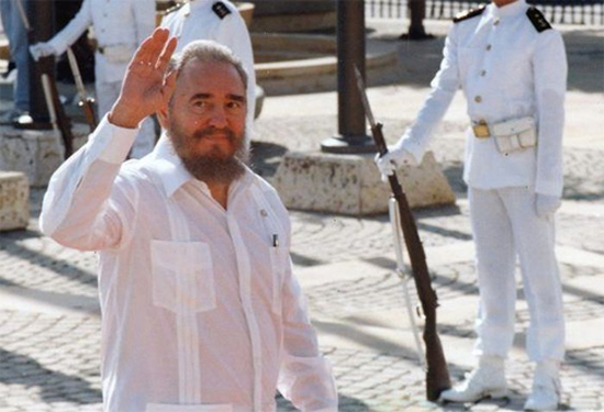 Fidel con Guayabera.