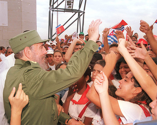 Fidel siempre prestó una especial atención a los jóvenes.