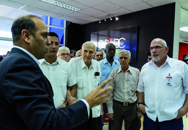 Las principales autoridades del deporte cubano recibieron una explicación sobre los propósitos del Centro de Recursos de Información para el Deporte Cubano