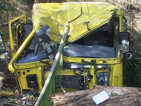 Así quedó el camión de la agricultura tras el accidente vial ocurrido en la carretera de La Sierrita