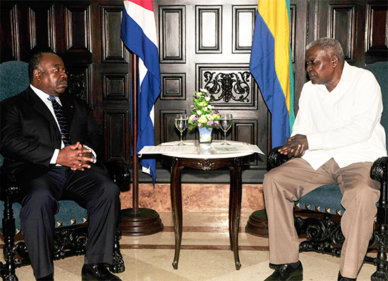 Ali Bongo Ondimba y Esteban Lazo Hernández