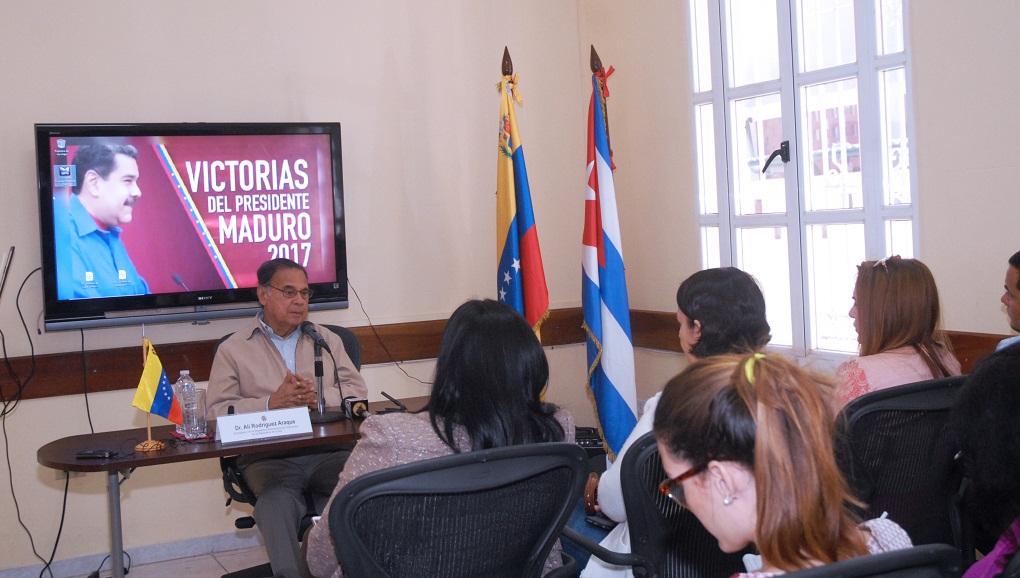  Conferencia de Prensa Embajada de Venezuela2