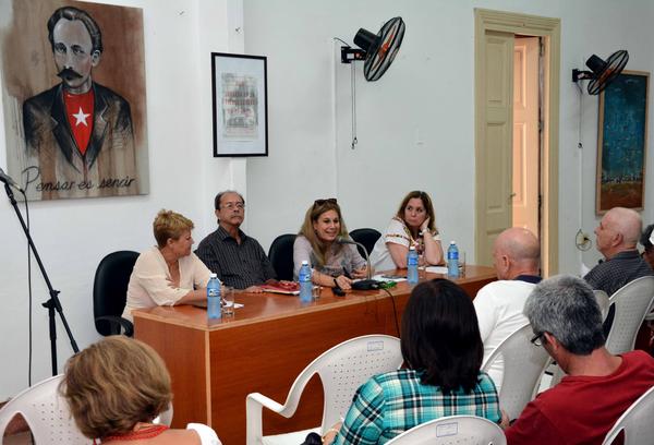  Confiere Unión de Periodistas de Cuba siete premios José Martí
