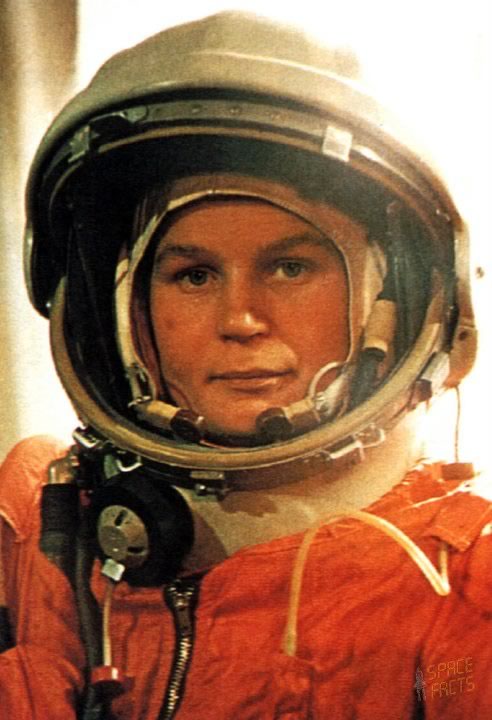 La primera mujer cosmonauta
