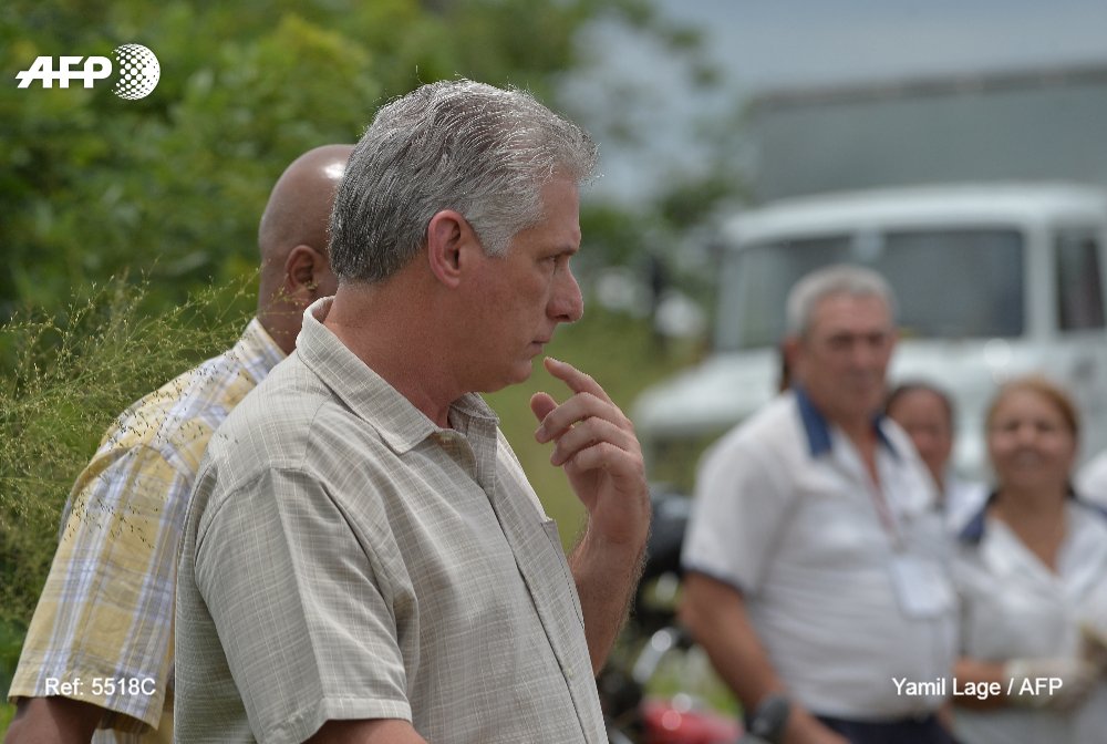 Presidente cubano Miguel Díaz-Canel en el accidente aéreo en La Habana