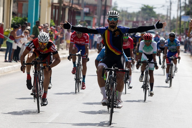 Leandro Marcos ganador de la quinta etapa