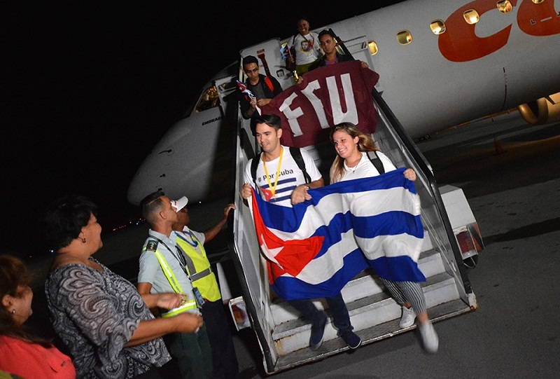 Jóvenes cubanos que participaron en el 18vo. Congreso Latinoamericano y Caribeño de Estudiantes (CLAE).