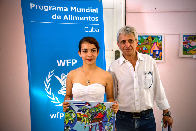 Cubana gana premio de concurso de dibujo de PMA