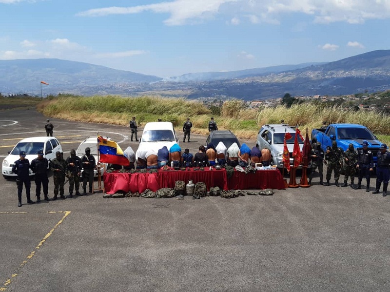 Capturados en Venezuela 14 integrantes del grupo colombiano Los Rastrojos.