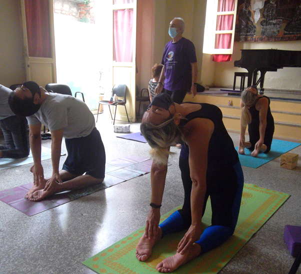 Yoga en el Museo de Artes Decorativas de Ciego de Ávila