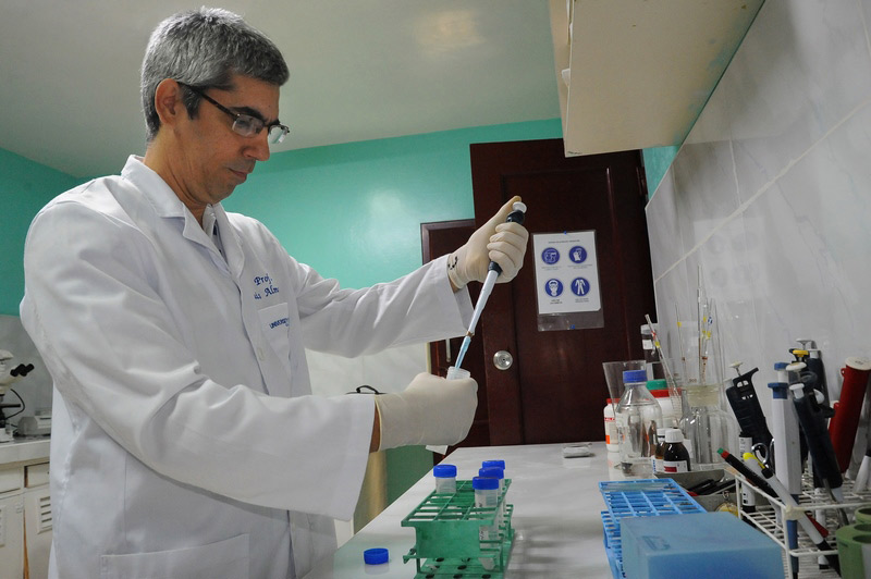 Centro para la Investigación y Rehabilitación de las Ataxias Hereditarias Carlos Juan Finlay