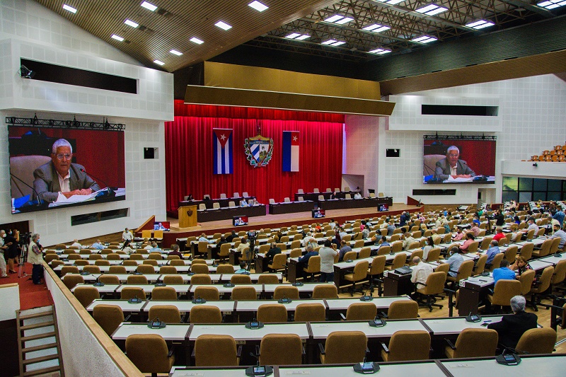 Trabajo en comisiones de la Asamblea Nacional del Poder Popular, en el Palacio de Convenciones.
