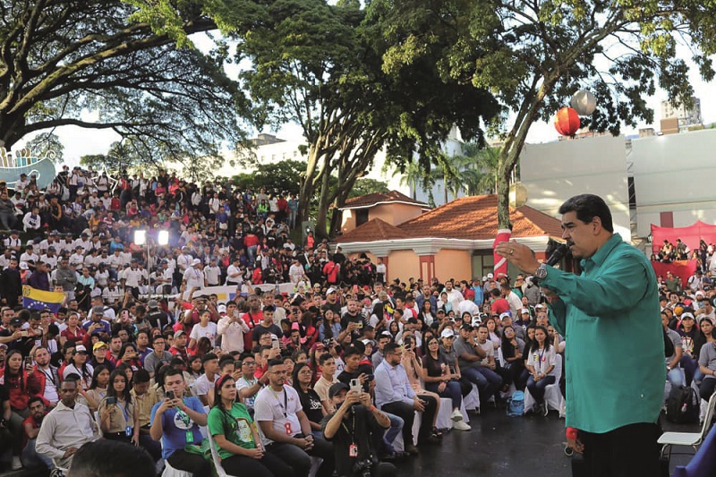 El presidente de la República Bolivariana de Venezuela, Nicolás Maduro Moros, inauguró este lunes el 19no. Congreso Latinoamericano y Caribeño de Estudiantes.