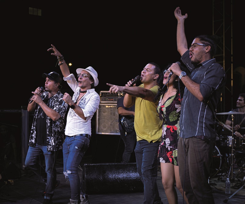 Los artistas y el público de cada una de las presentaciones han logrado una conexión especial. 