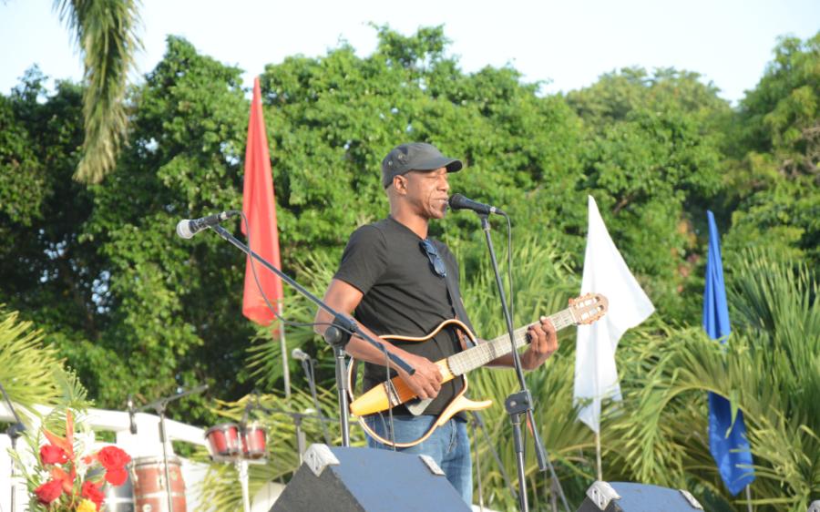 Tony Ávila