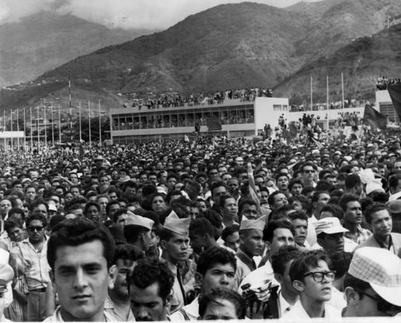 Recibimiento a Fidel en el aeropuerto