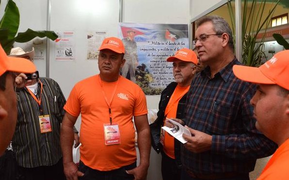 Gustavo Rodríguez, ministro de la Agricultura de Cuba, calificó de excelente la III Feria Nacional Porcina