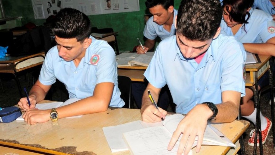Se mantiene la realización de tres exámenes de ingreso a la Educación Superior: Matemática, Español e Historia de Cuba.