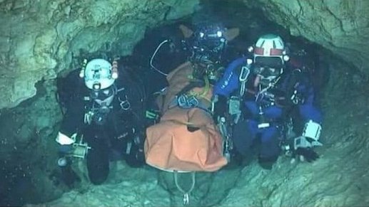 Operación de rescate en una cueva en Tailandia