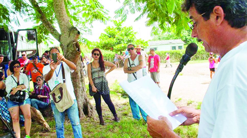 Hasta el próximo día 14 se desarrolla la 15ta. Cruzada literaria, protagonizada por jóvenes artistas, en saludo al aniversario 92 del natalicio de Fidel y los 32 de la Asociación Hermanos Saíz