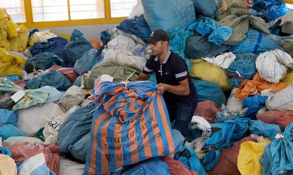 Diez toneladas de correo postal para los palestinos