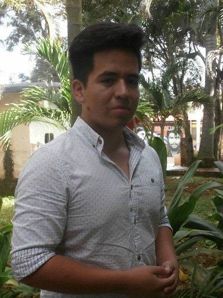 Joven Peruano