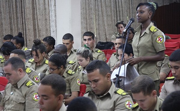 Los jóvenes cadetes