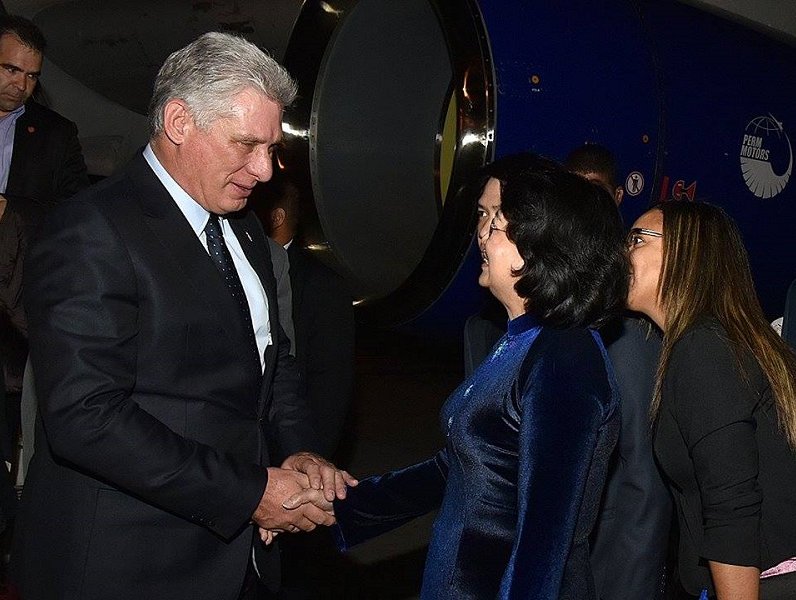 Miguel Díaz-Canel en Vietnam