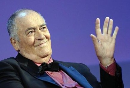 Cineasta italiano Bernardo Bertolucci