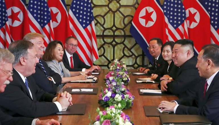 Donald Trump abandona las negociaciones con Kim Jong Un