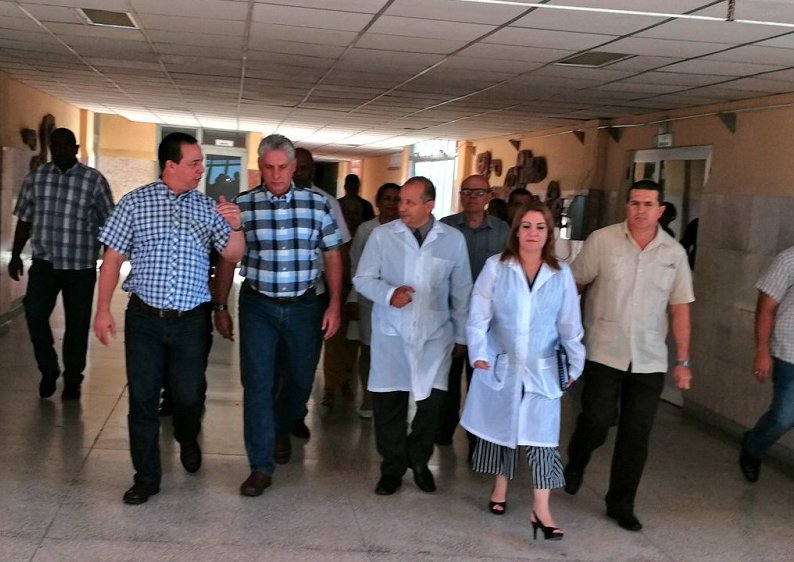 Visita gubernamental a Holguín