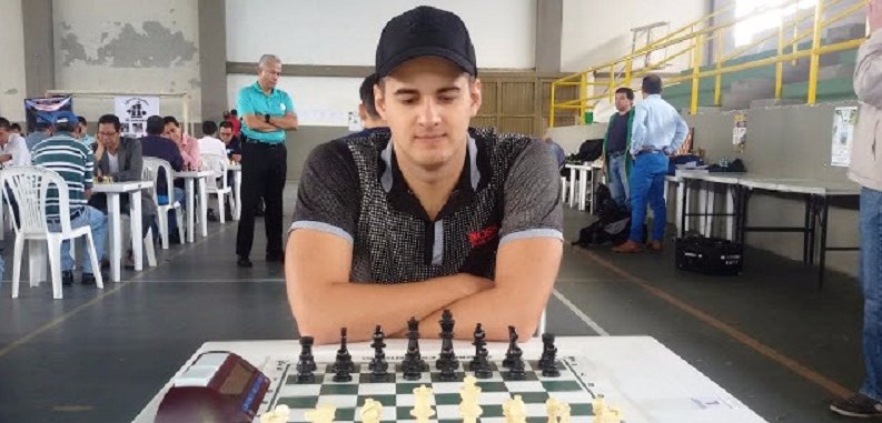 Albornoz podría tener compañía en Khanty-Mansiysk