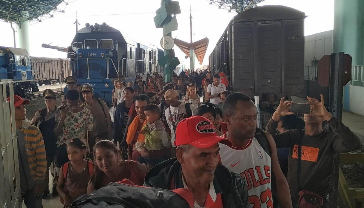 Llegada a la terminal de Santiago de Cuba