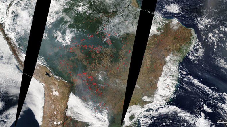 Foto de los incendios en la Amazonía tomada por un satélite de la NASA