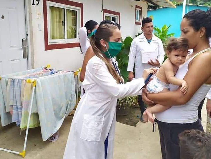 Médicos cubanos en Venezuela