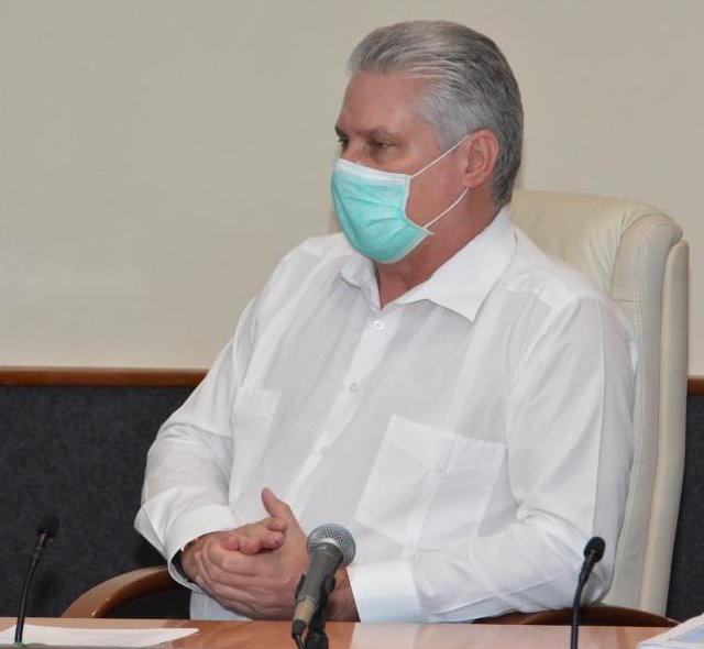 Miguel Díaz-Canel, Presidente cubano, durante reunión de trabajo sobre COvid-19