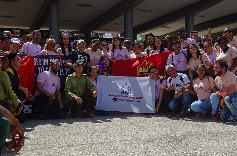 Delegación de la provincia de La Habana a la sesión nacional del 11no. Congreso de la Unión de Jóvenes Comunistas (UJC)