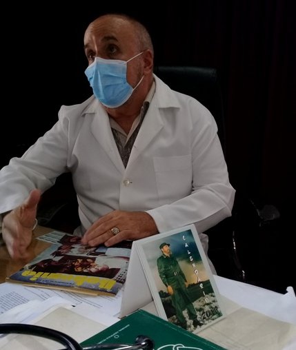 El doctor José Hernández Hernández, director del hospital provincial pediátrico Eliseo Noel Caamaño