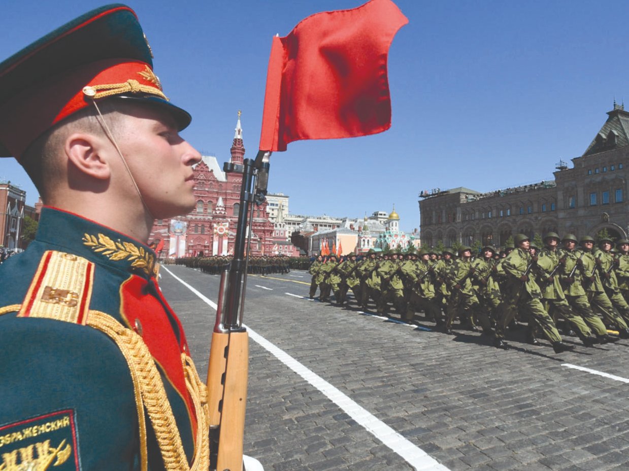 El desfile de la Plaza Roja en Moscú fue el centro de las actividades por la conmemoración de la victoria frente al fascismo.