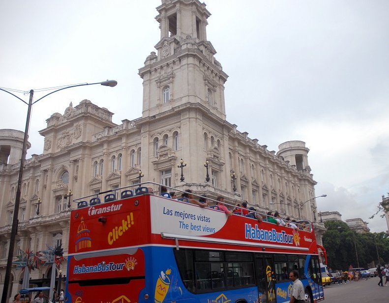 Edificio de Arte Universal de Bellas Artes