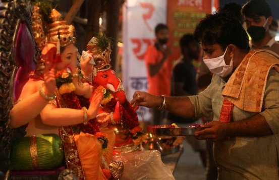 Dios hindú Ganesh, la deidad de la prosperidad