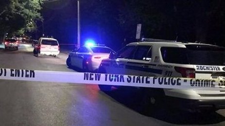 Numerosos vehículos de emergencia