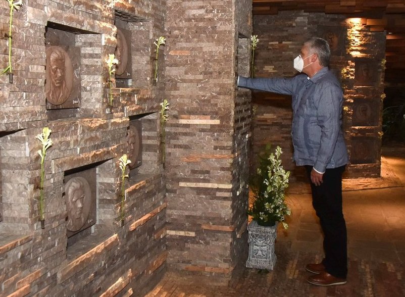 El Presidente de la República, Miguel Díaz-Canel Bermúdez, rindió homenaje al Che