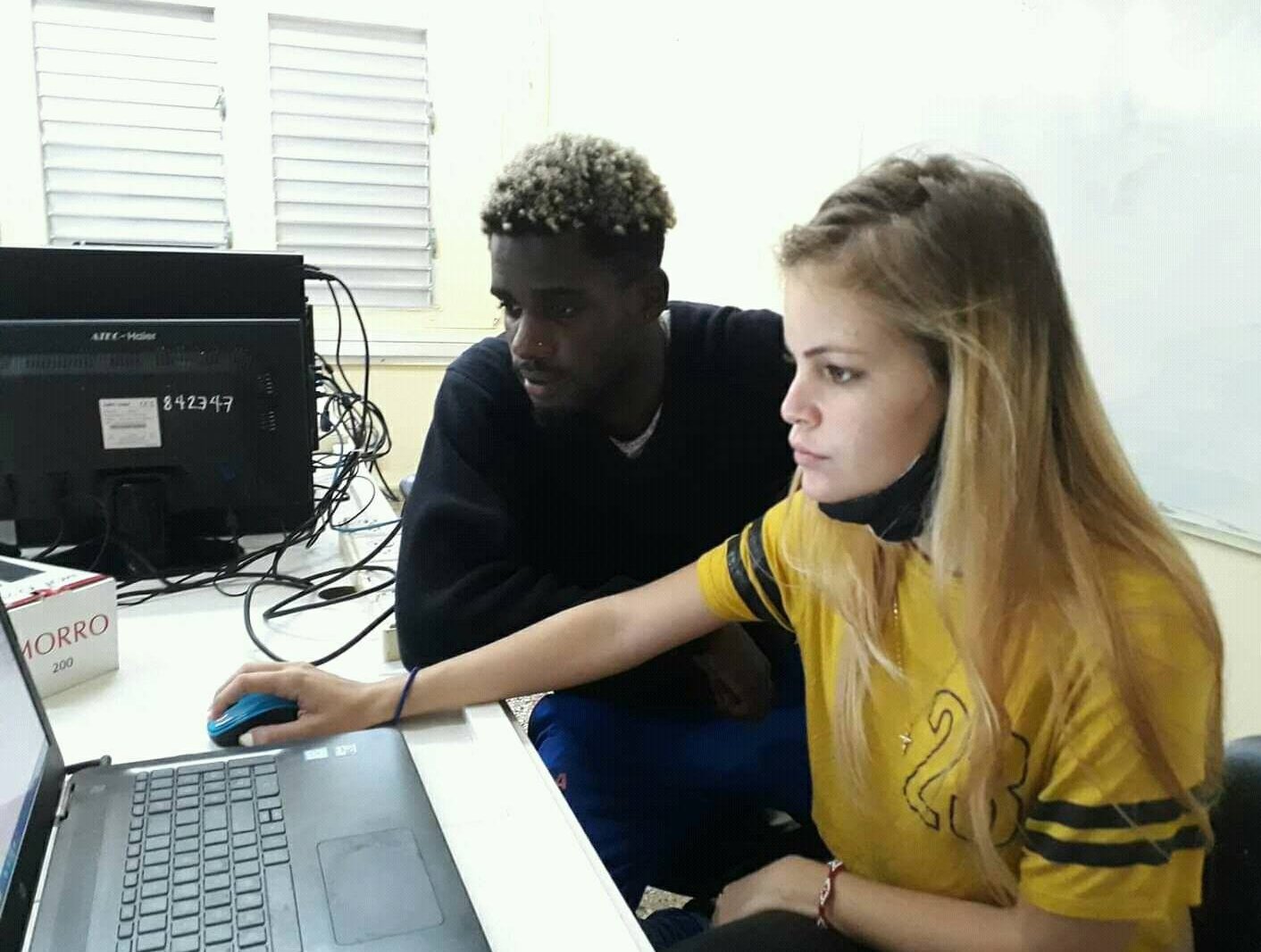 cubanos del primer equipo.jpg