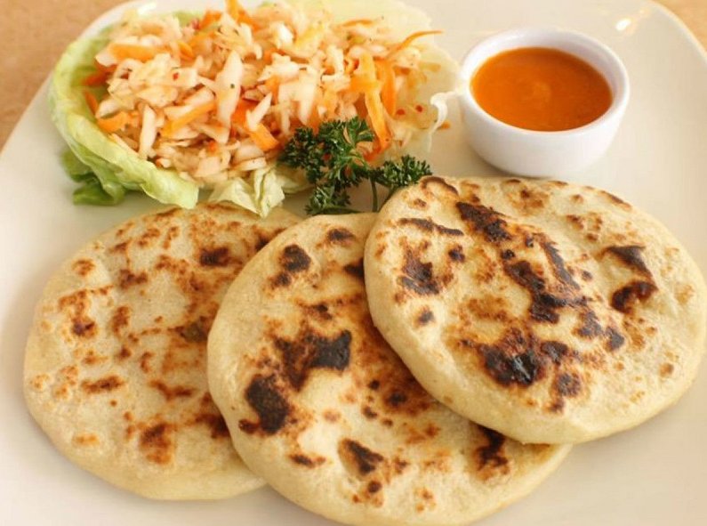 Pupusa salvadoreña