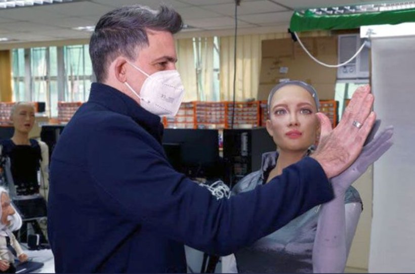El robot Sofía en acción