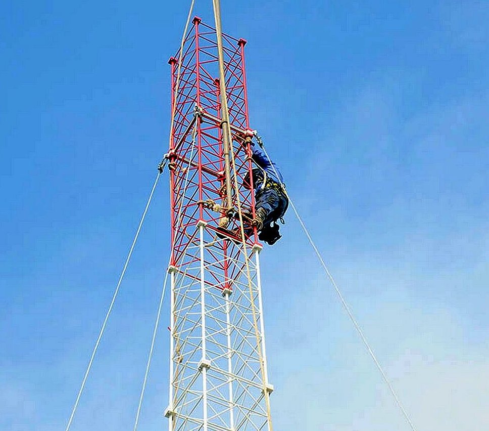 Instalación de nuevas radiobases de Etecsa en Isla de la Juventud