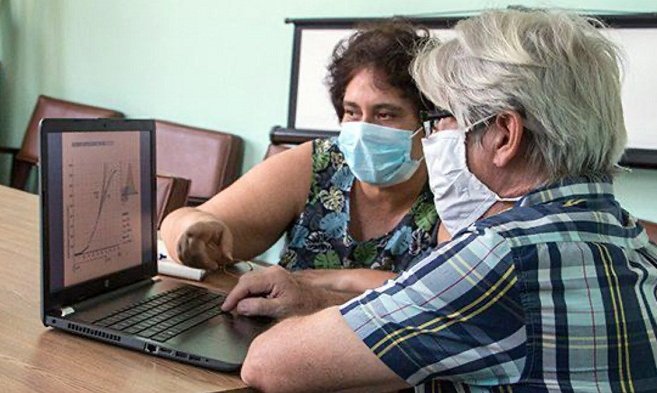 Investigadora titular del Centro de Inmunología Molecular, Lizet Sánchez